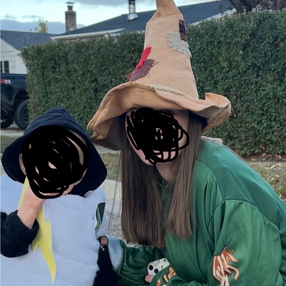 Spirit Halloween Scarecrow Hat for Halloween Wizard of Oz Costume - Picture 3 of 3